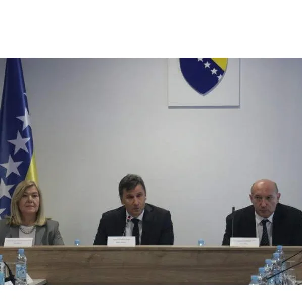 U Federaciji BiH zvanično proglašeno stanje nesreće zbog koronavirusa 