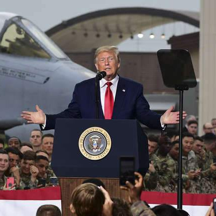 Trump se obrušio na Njemačku: Povlačenje vojnika je kazna