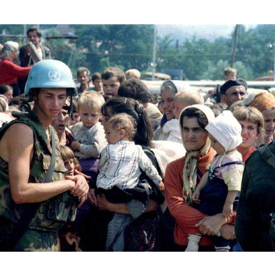 Peticija protiv negiranja genocida u Srebrenici pred premijerom i parlamentarcima u Kanadi