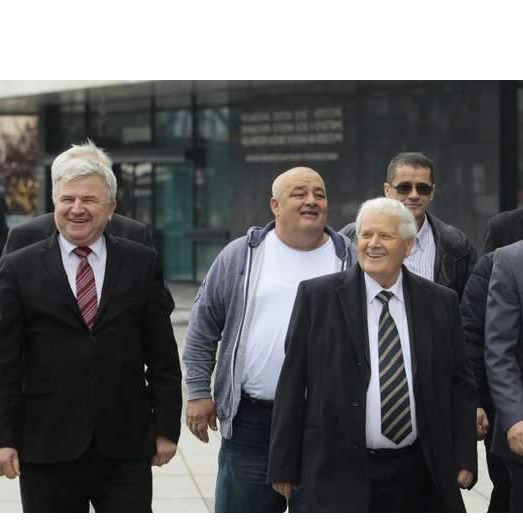 Fikret Abdić, portret jedne kontroverze