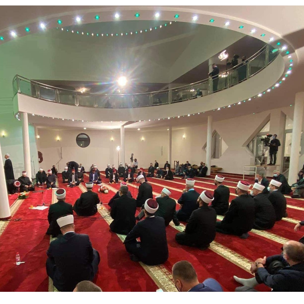 Centralni mevlud Islamske zajednice u BiH održan u Bihaću (Video)