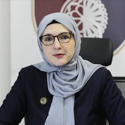 Naida Hota-Muminović, prva ministrica s hidžabom u Sarajevu