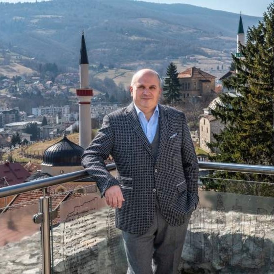 Životna priča prof. dr. Kenana Dautovića kandidata za budućeg načelnika Travnika