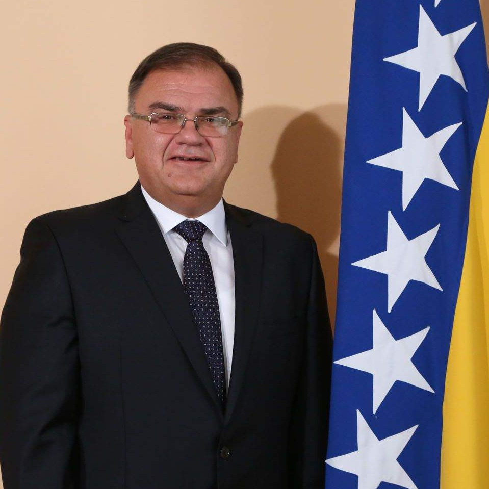 Ivanić: Otvoriti razgovore o granici BiH i Srbije
