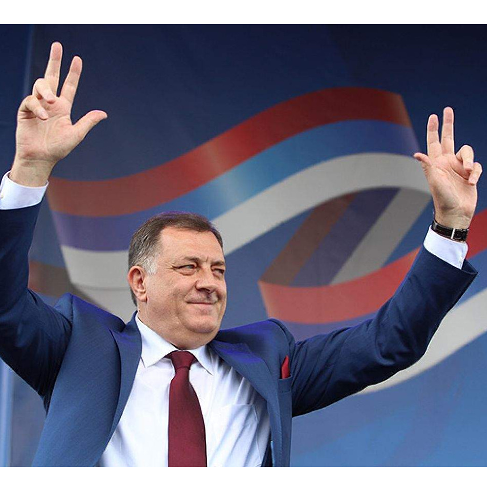 Dodik ne prijeti ratom - on se za rat sprema
