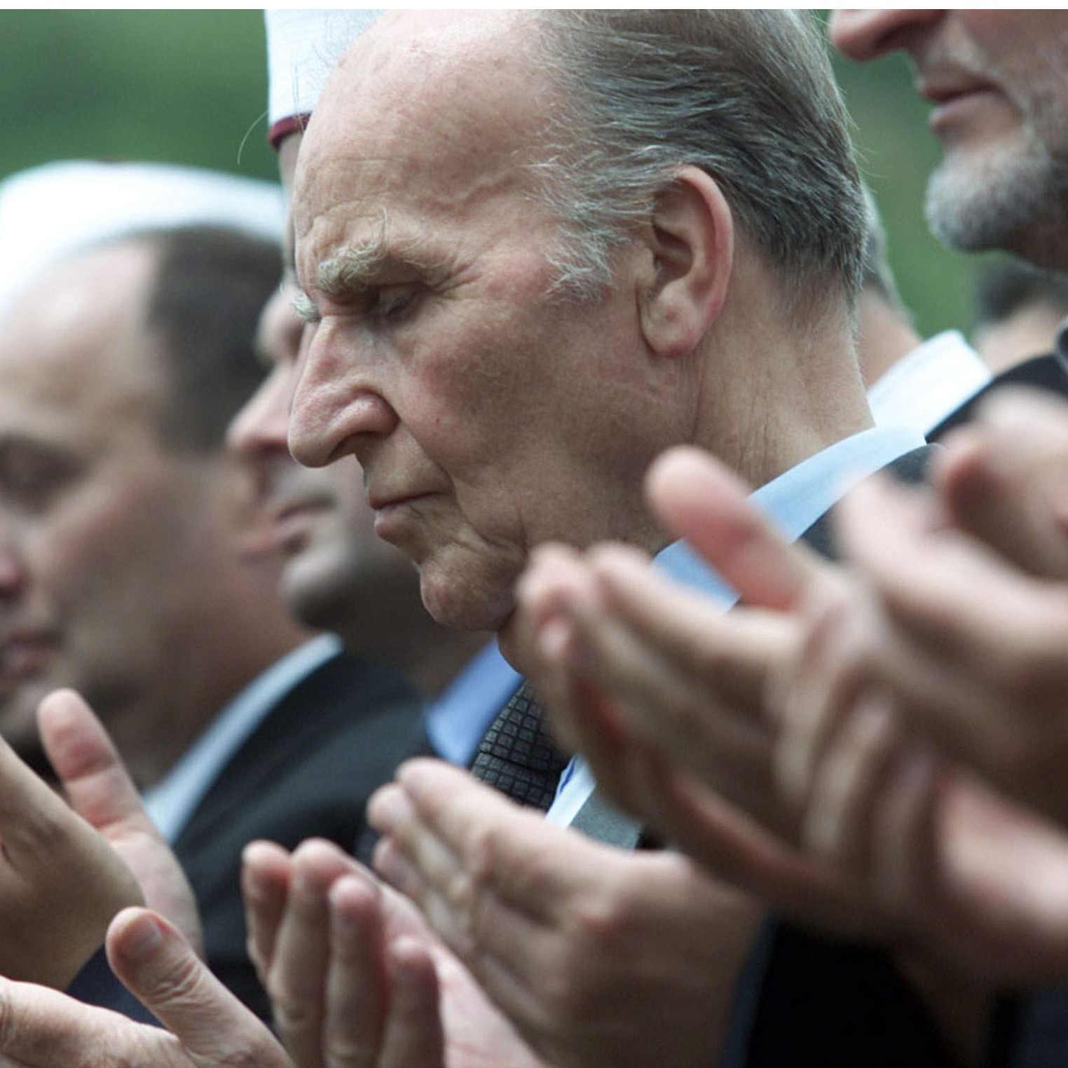 Alija Izetbegović: Odgajamo li muslimane ili poltrone?