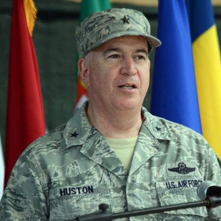 Huston: NATO će nastaviti sarađivati sa institucijama BiH