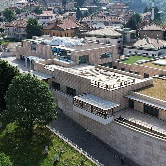 Islamska zajednica upozorava na opasnost od političke radikalizacije i polarizaciju društva