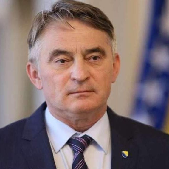 Komšić: Progon imama iz Kozarca ima elemente političke i vjerske segregacije
