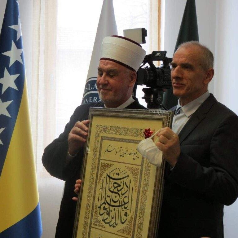 Rešid Hafizović:  Politički prst  'UZP'-a  u Reisovom oku