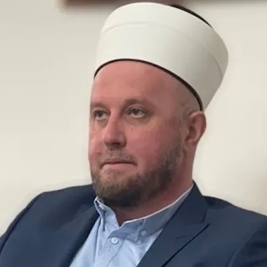 Enis ef. Burdžović: Religioznog čovjeka ne motiviše potreba da ističe religioznost