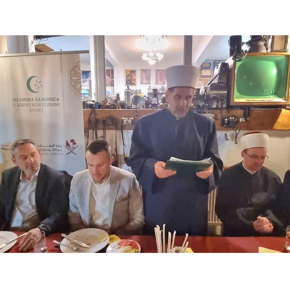 Pod pokroviteljstvom Države Katar: Rijasetov iftar za studente, volontere i ulemu u Banjoj Luci