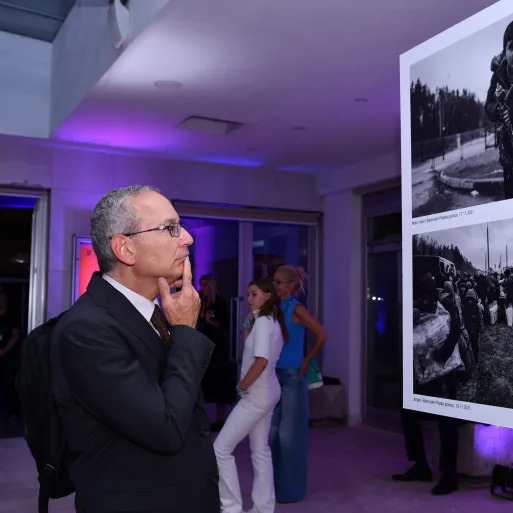 Izložba fotografija ‘Rights’: Prava kroz objektiv Đorđa Kostića