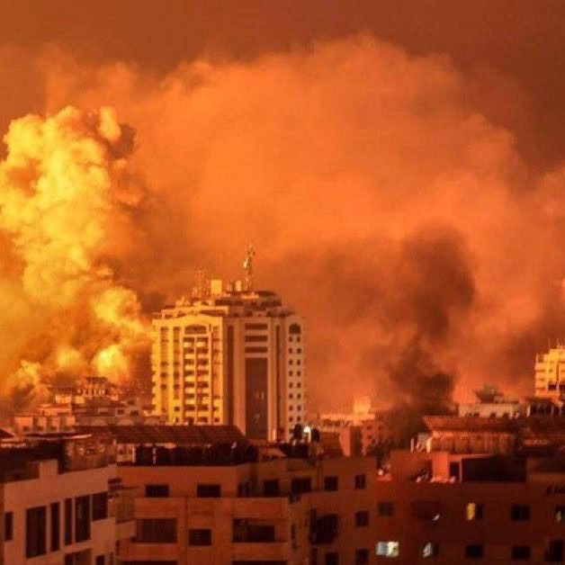 Gaza je utonula u mrak: " Ako nas čujete, recite svijetu...."
