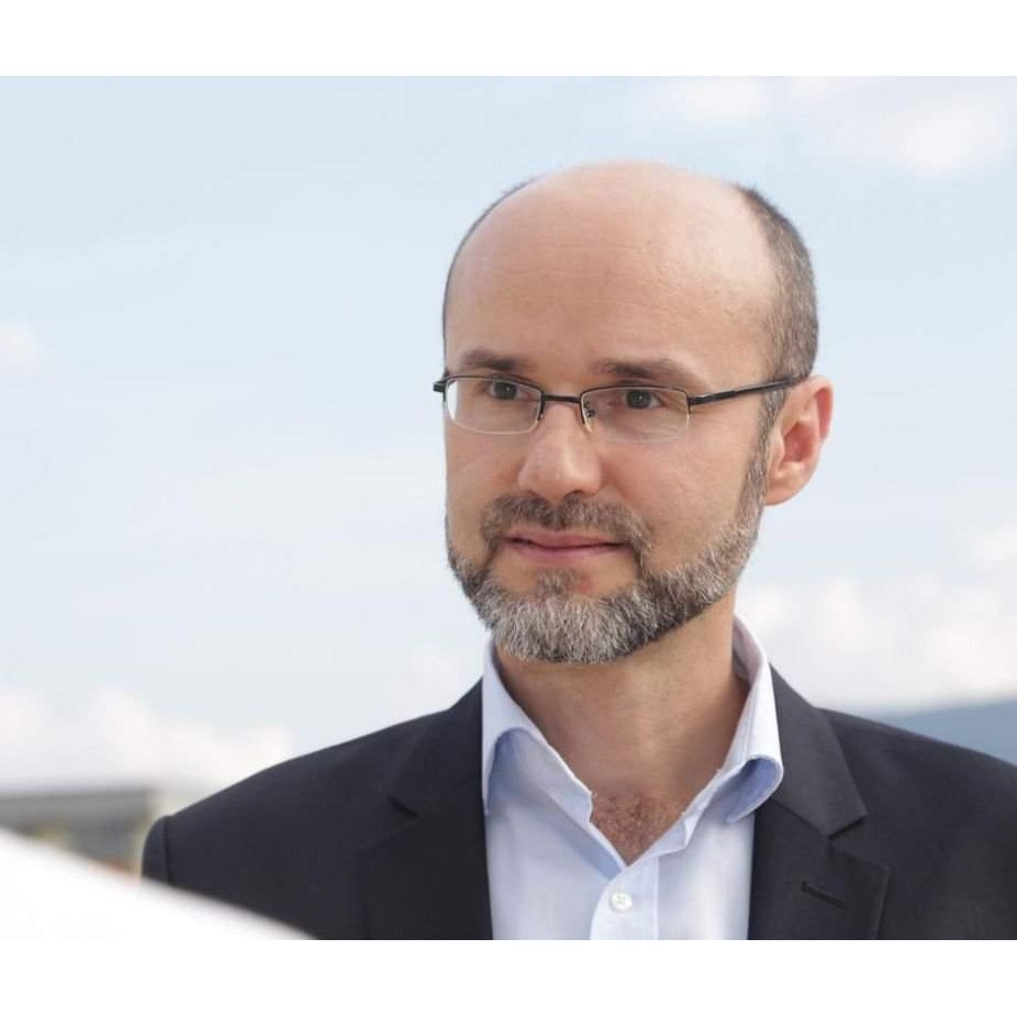 Dr. Alibašić: Islamofobija se proizvodi kroz “industriju straha” (VIDEO)