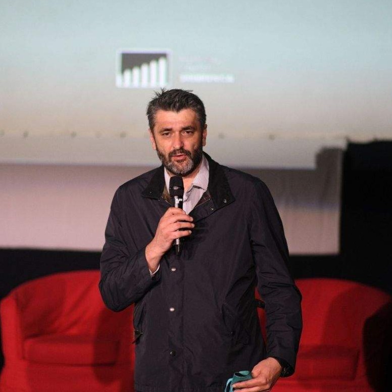 Suljagić poslao pismo Trumpovom  izaslaniku: "Nemojte da vas povezuju s negatorom genocida"