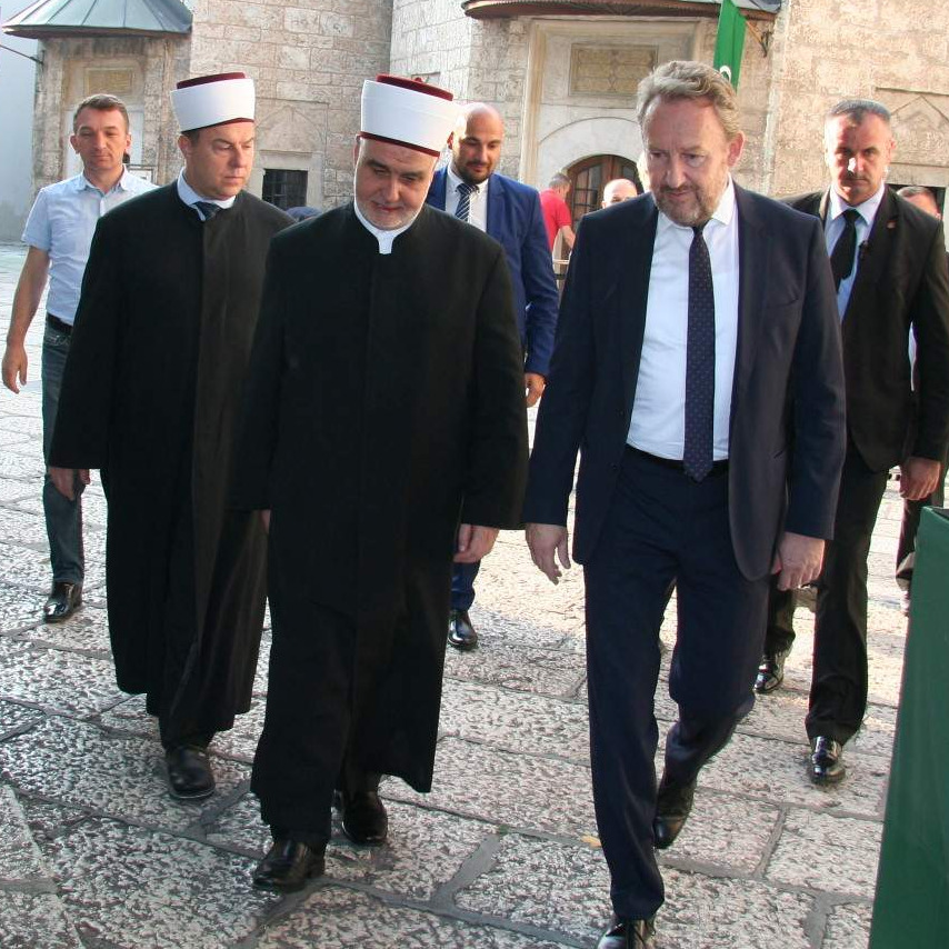 Izetbegović čestitao Novu 1439. hidžretsku godinu