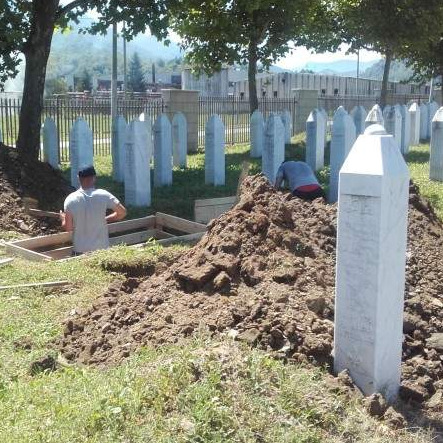 U Potočarima pri kraju pripreme za obilježavanje godišnjice genocida