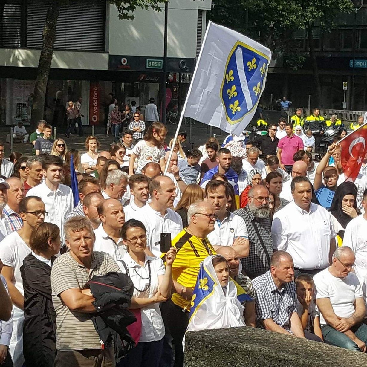 Danas mirna protestna šetnja u Dortmundu povodom genocida u Srebrenici