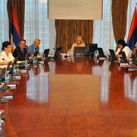RS TONE KAO TITANIK: Ukupn dug čak 5,5 milijardi KM!