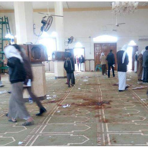 Broj poginulih u napadu na džamiju u Egiptu povećan na 309 osoba