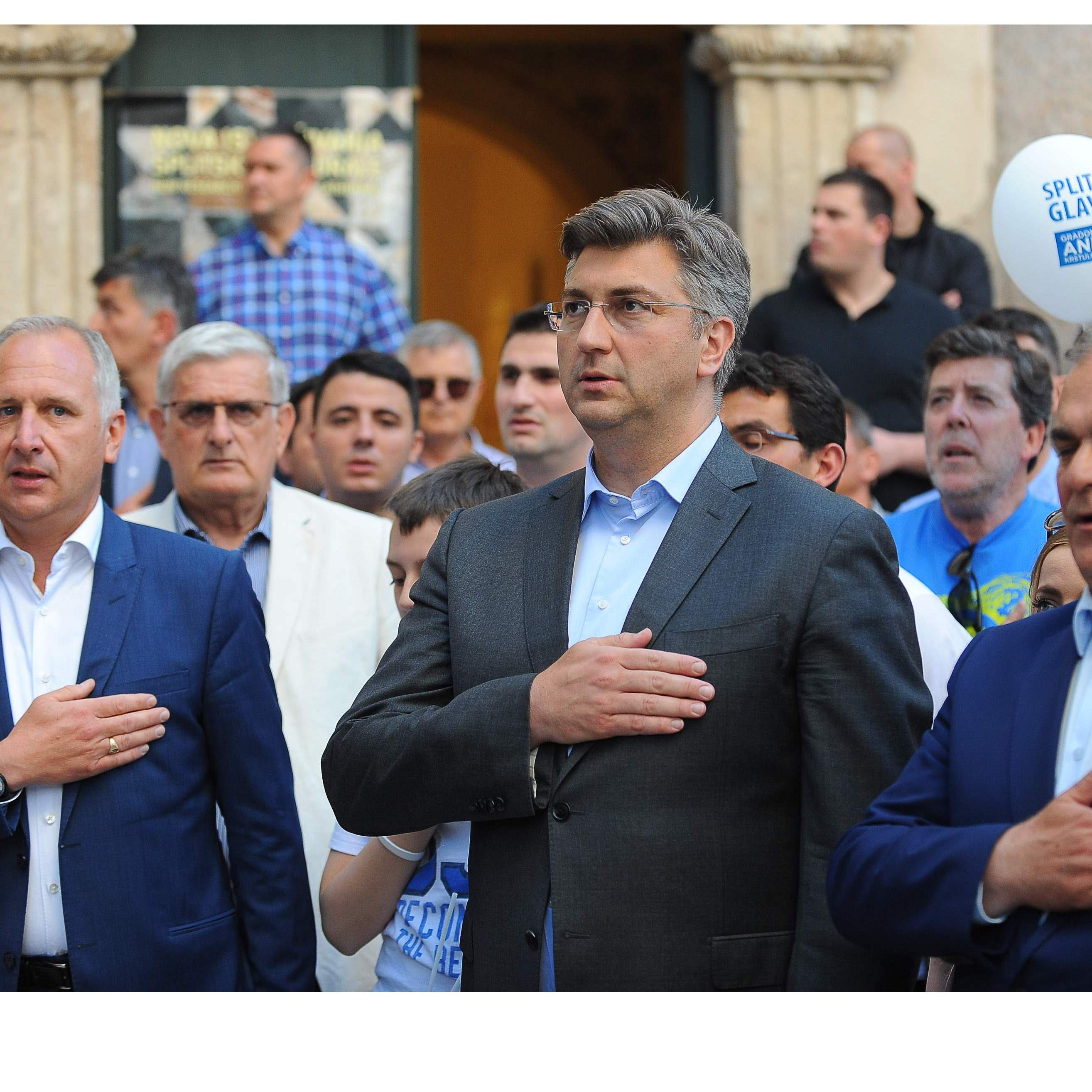 Premijer Hrvatske mijenja stav: Hrvatska poštuje presudu šestorki