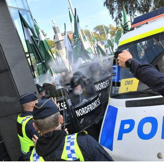 Švedska: Tri osobe uhapšene nakon što su pokušale zapaliti sinagogu