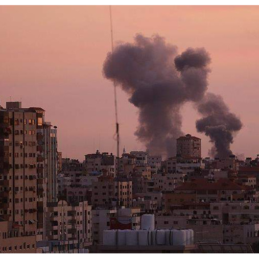 Izraelska vojska avionima i tenkovima izvela napad na Pojas Gaze