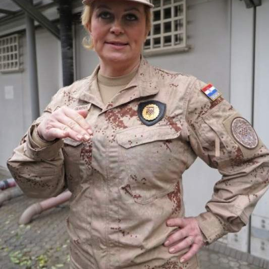 Kolinda Grabar Kitarović: Neću oduzimati odličja generalima