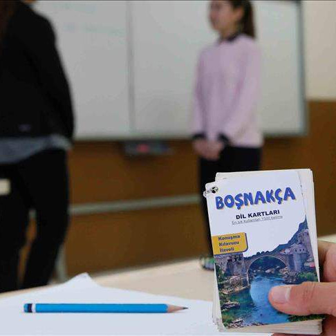 Veliko interesovanje za bosanski i albanski jezik u Turskoj (Video)