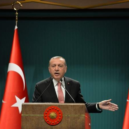 Erdogan poručio Putinu da obustavi Assadovu ofanzivu na sirijsku opoziciju