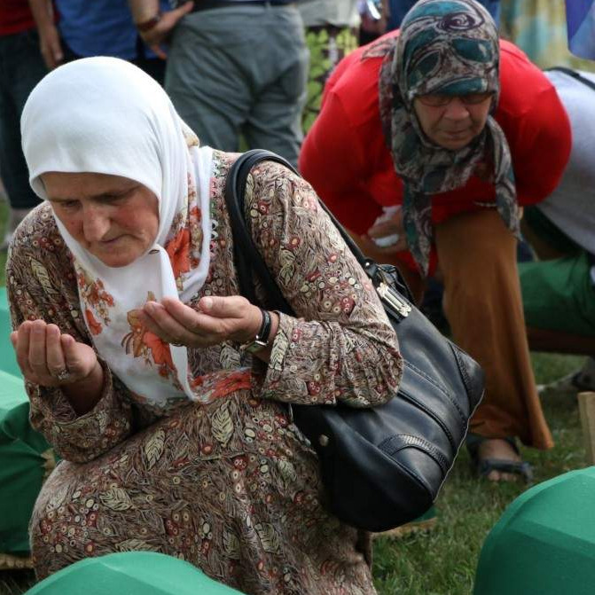 Obrenović: U Srebrenici se desio genocid 