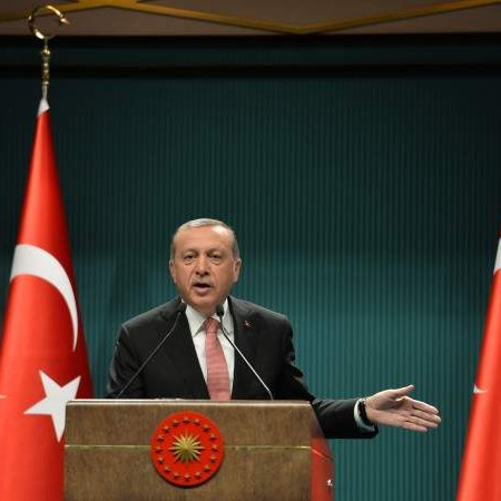 Erdogan: Turska će očistiti granicu kako bi se Sirijci mogli vratiti kućama