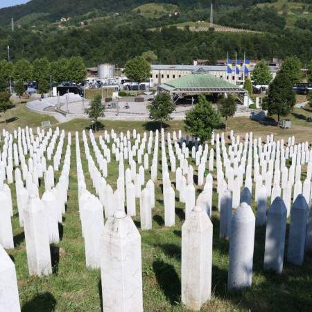 Tužilaštvo BiH: U Potočarima se vrši reekshumacija i spajanje posmrtnih ostataka