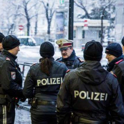 Austrijski sud osudio dvojicu tinejdžera zbog planiranja džihadističkog napada