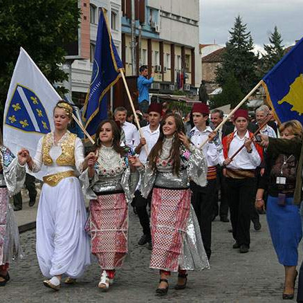 Brojne su spone između Albanaca i Bošnjaka