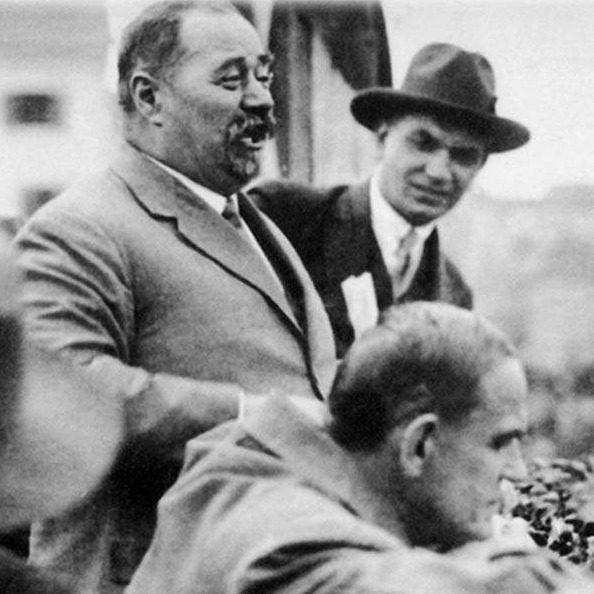Crnogorci podigli spomen ploču ubici Stjepana Radića, Hrvati prosvjeduju
