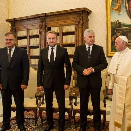 Vatikan podržava jačanje kulturnog i međureligijskog dijaloga, te suživot u BiH