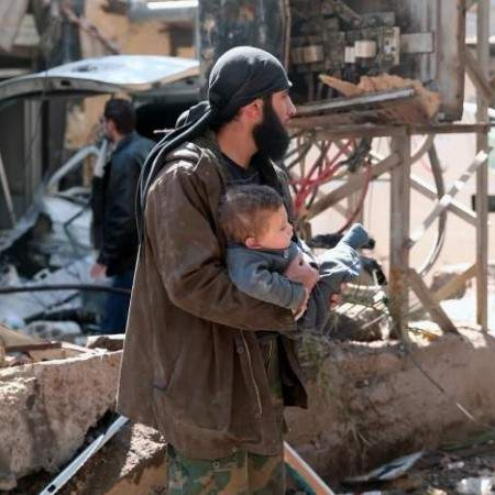 U zračnim napadima u Istočnoj Ghouti ubijeno najmanje 500 civila