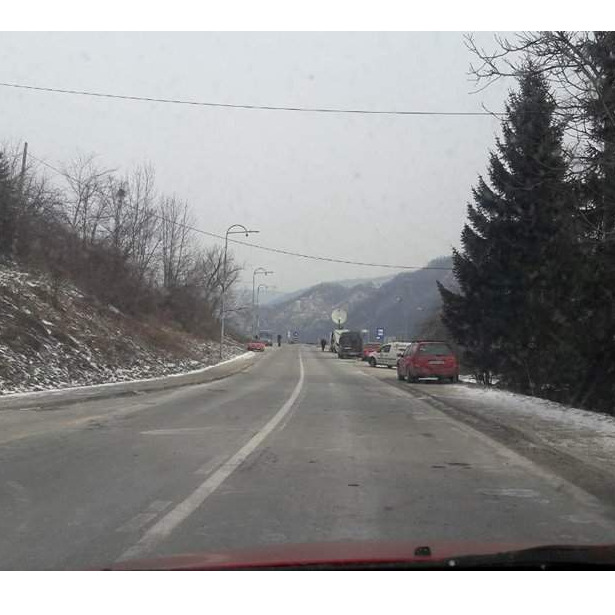 Deblokiran saobraćaj u Sarajevu, Zenici i preko Ivan-sedla