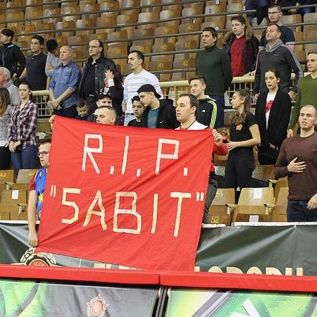 Minuta šutnje u Mejdanu za Sabita Hadžića