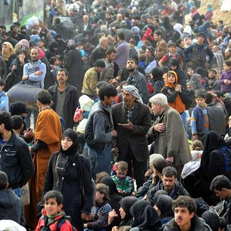 Desetine hiljada ljudi bježi iz Istočne Gute, intenzivirani zračni udari