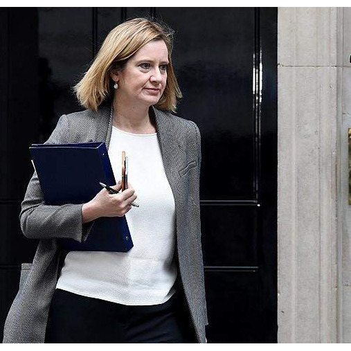 Britanska ministrica unutrašnjih poslova podnijela ostavku