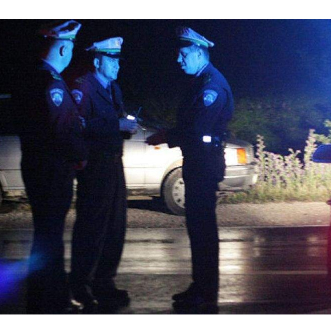 Hrvatska policija pucala na kombi s migrantima, ranjeno dvoje djece