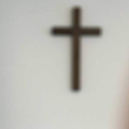 Njemačka: Gdje križ mora biti istaknut, nikab ne smije nikako