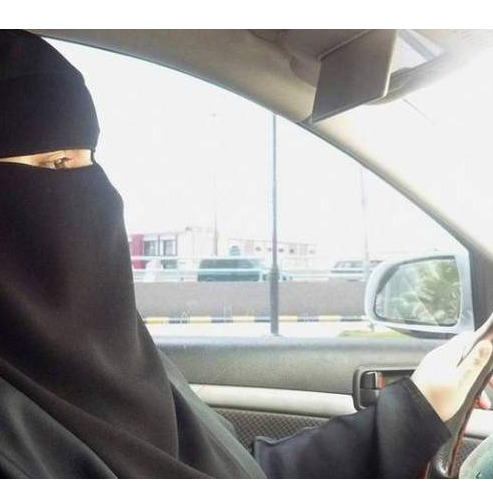 Saudijska Arabija počela izdavati vozačke dozvole ženama