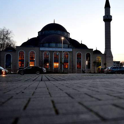 Austrija protjeruje imame, zabranjen rad sedam džamija