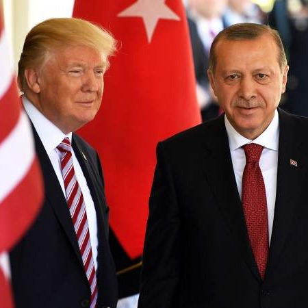 Merkel čestitala Erdoganu, Washington pozvao Tursku na jačanje demokratije