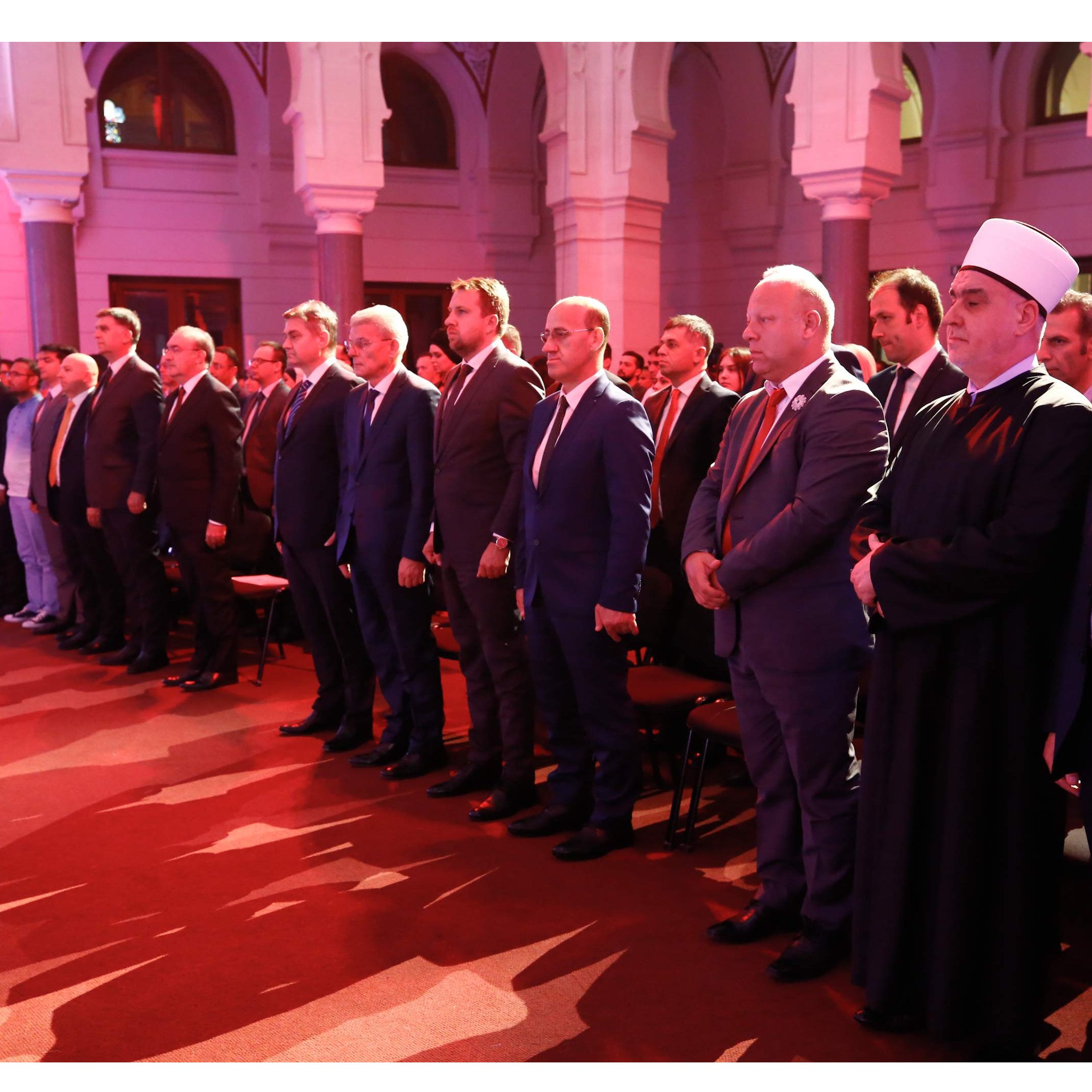 "Hrabri turski narod spasio je demokratiju"