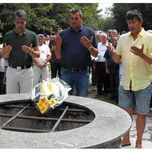 Obilježena 26. godišnjica zločina na Hrastovoj glavici